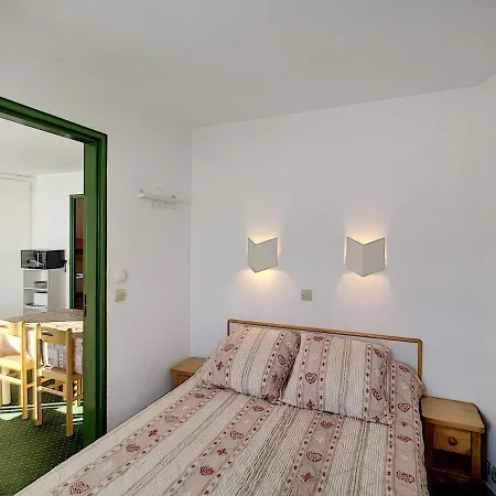 Agreable 2 Pieces + Cabine, 4 Pers, Animaux Admis, Parking - Fr-1-178-122 דירה סן-מרטין-דה-בלוויל